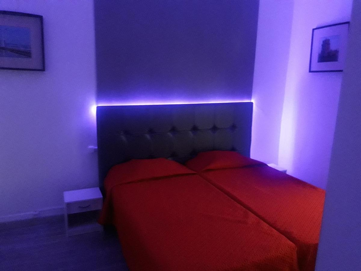 Hostal Africa Do Sul - Lisbon — Photos 2